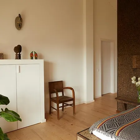 Cavalo De Madeira 3* Arelho