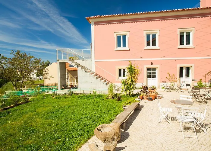 Bed & Breakfast Cavalo De Madeira 3*