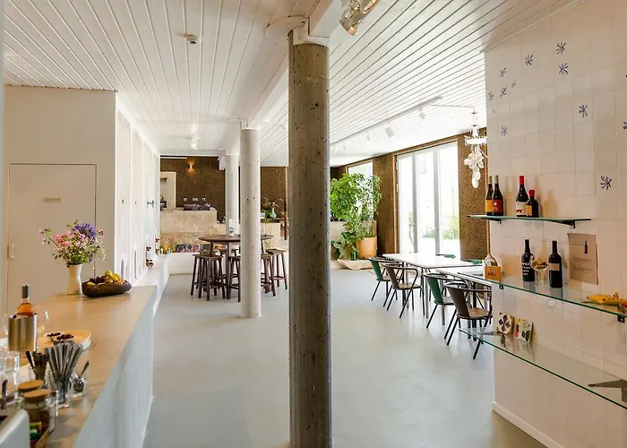 Cavalo De Madeira Arelho